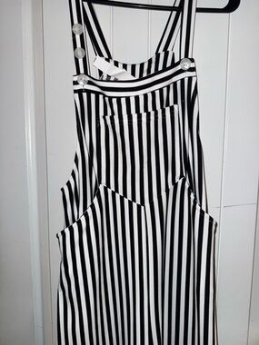 HALARA Black and White Striped Jumpsuit Romper